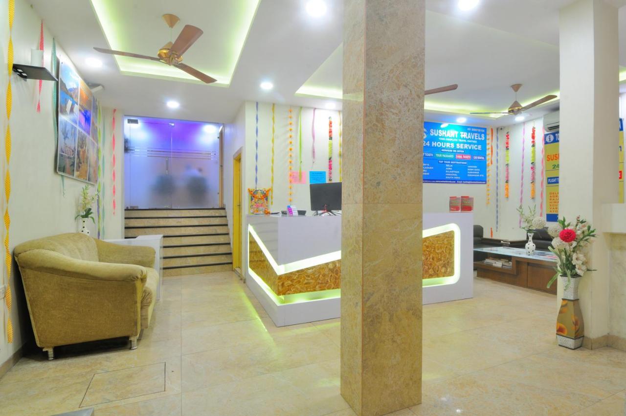 Palace Deluxe Hotel New Delhi